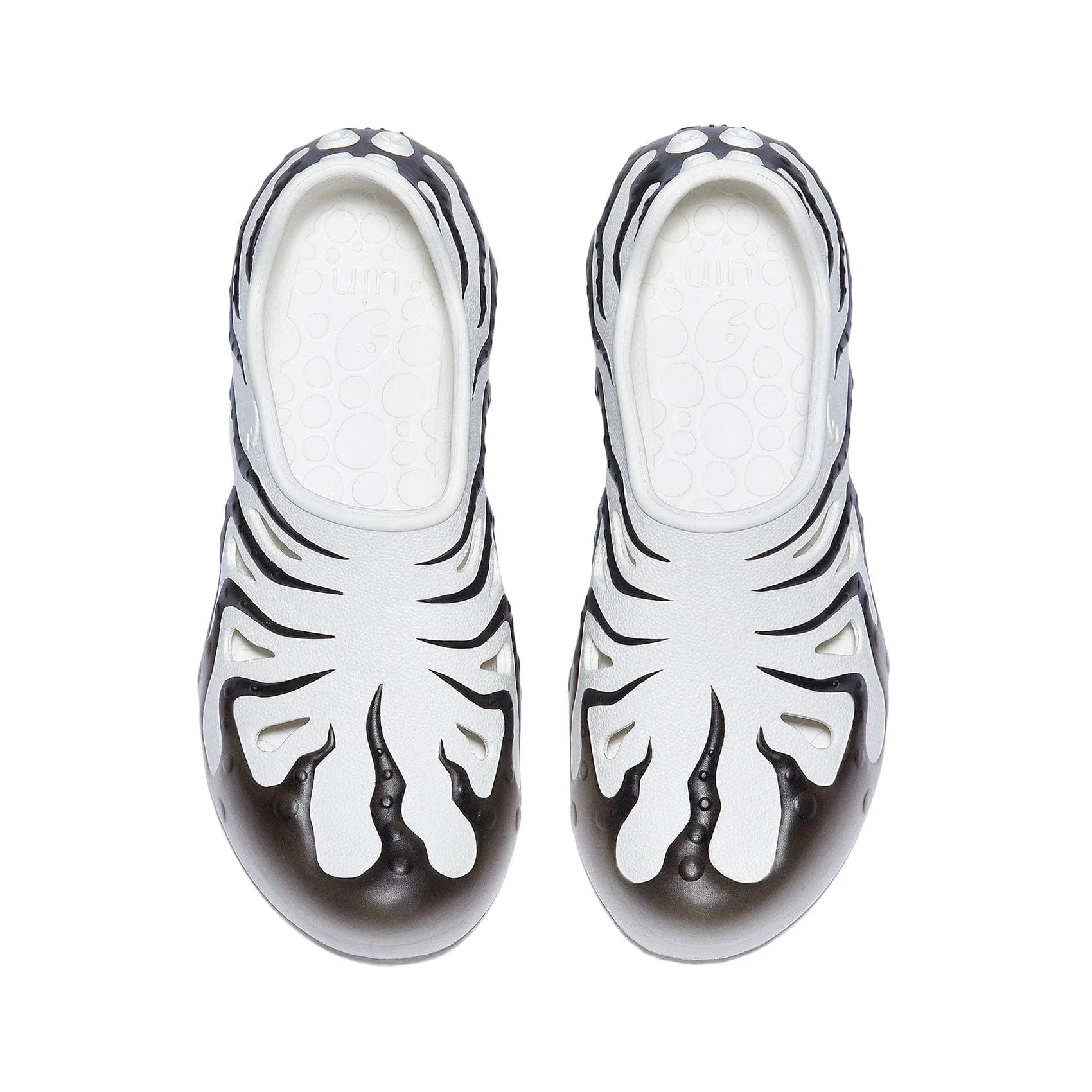 Black & White Octopus II Men - Image 7