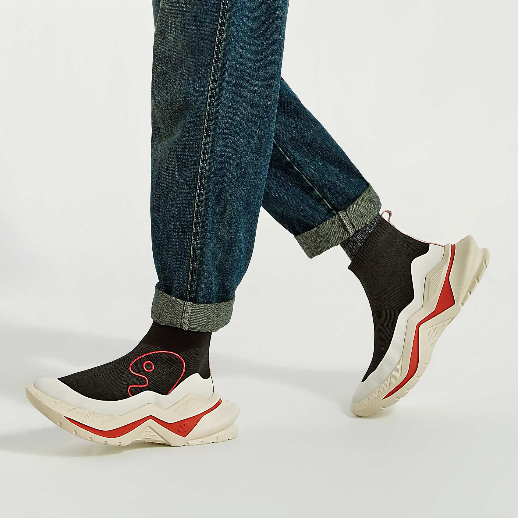 Classic Sleek Chueca IV Men - Image 14