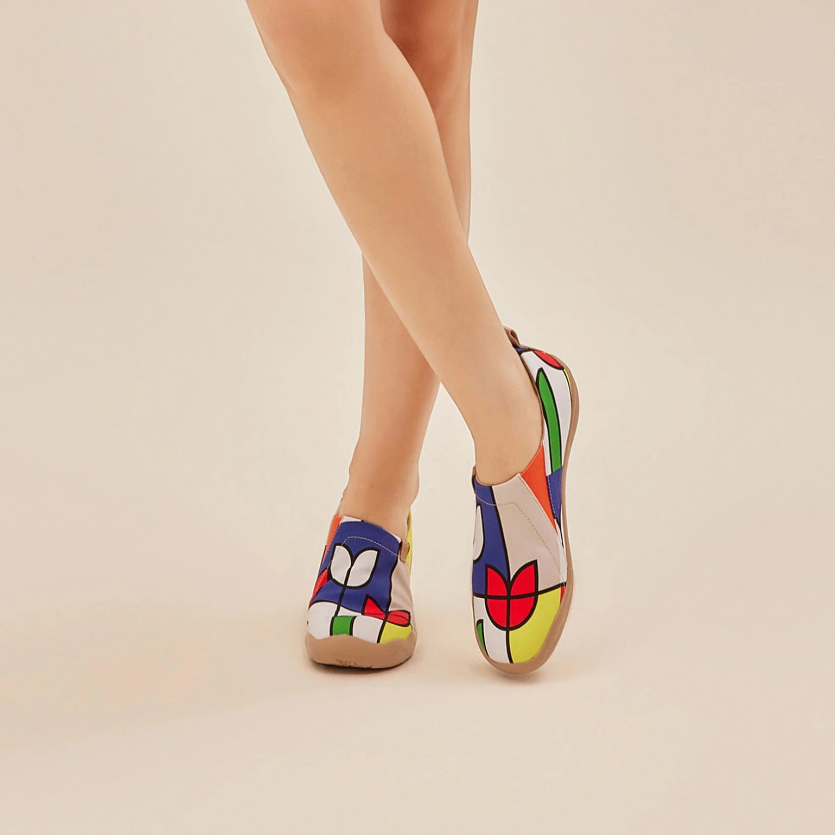 Geometric Tulips Toledo I Women - Image 12