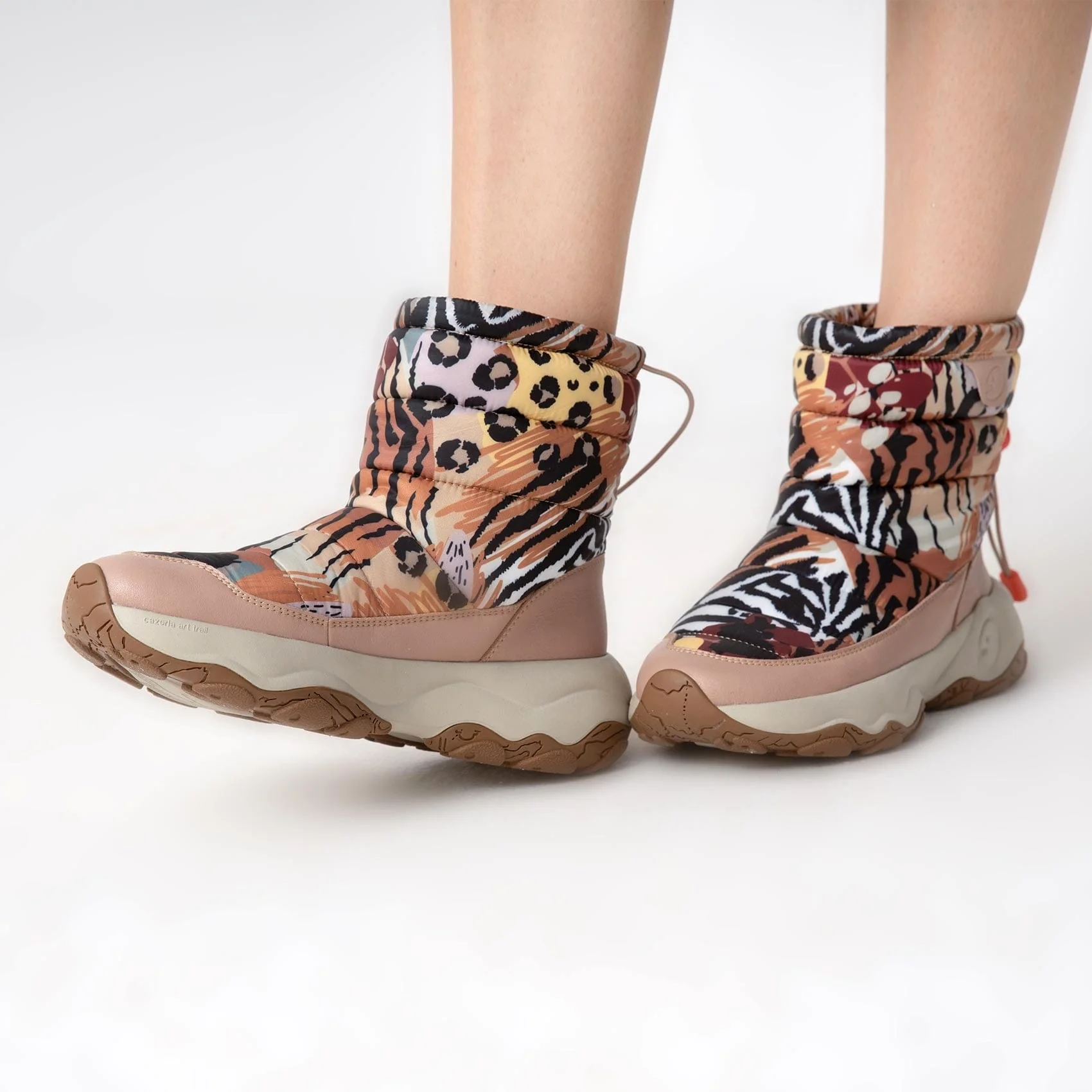 Wild Yellow Cazorla IV Women - Image 10