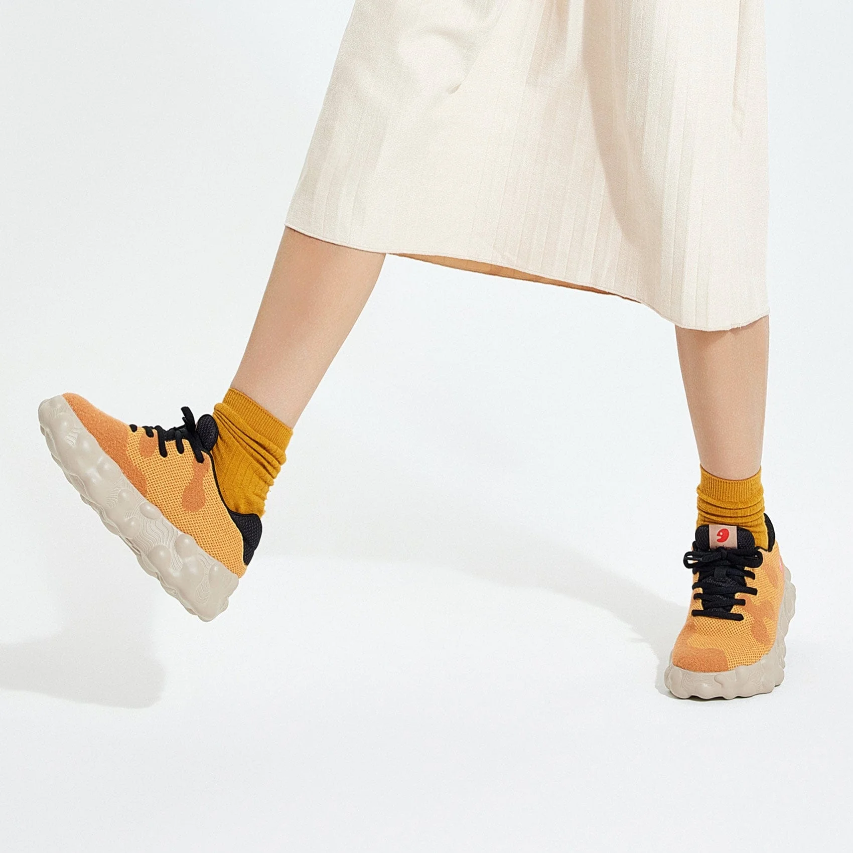 Golden Cream Figueras I Women - Image 11