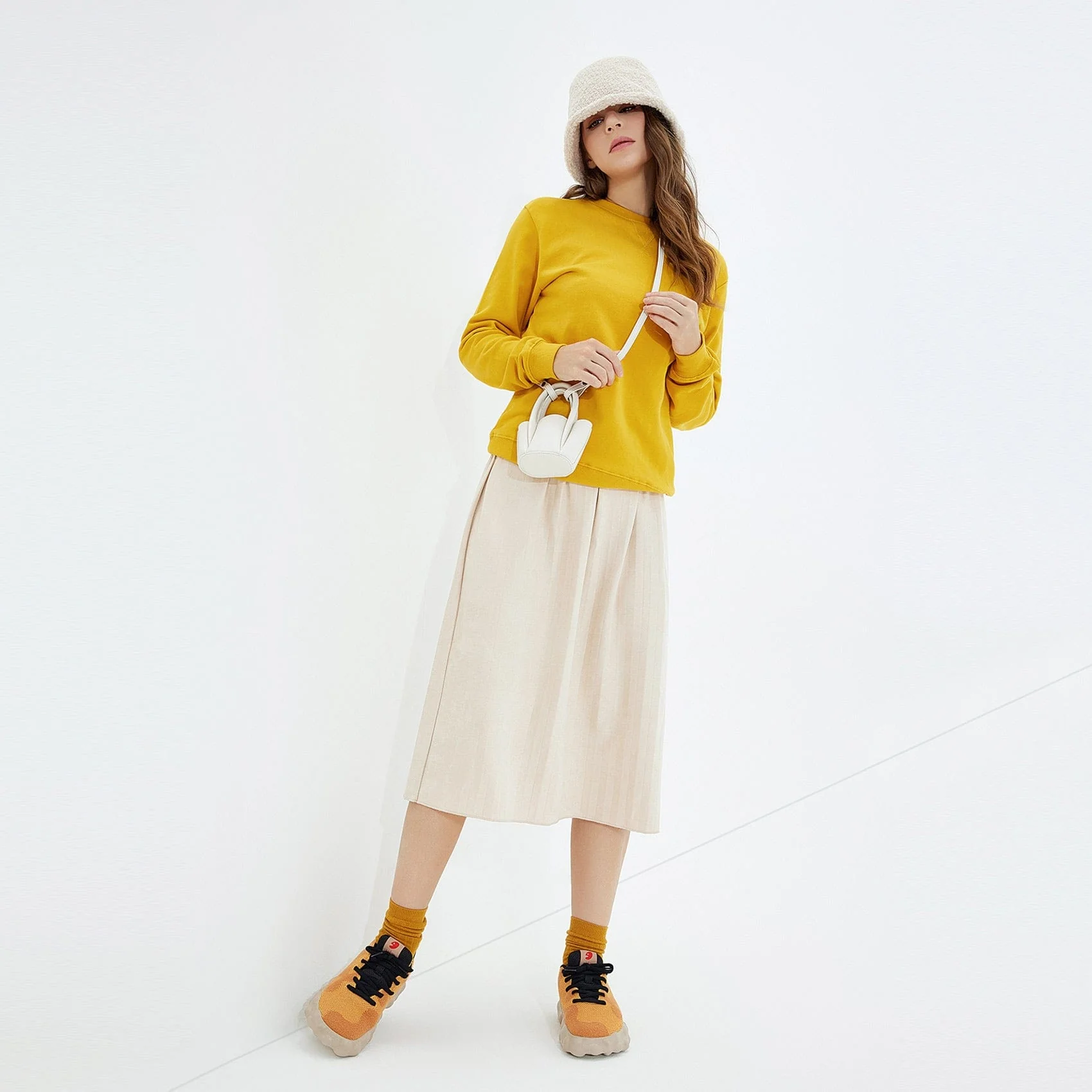 Golden Cream Figueras I Women - Image 15