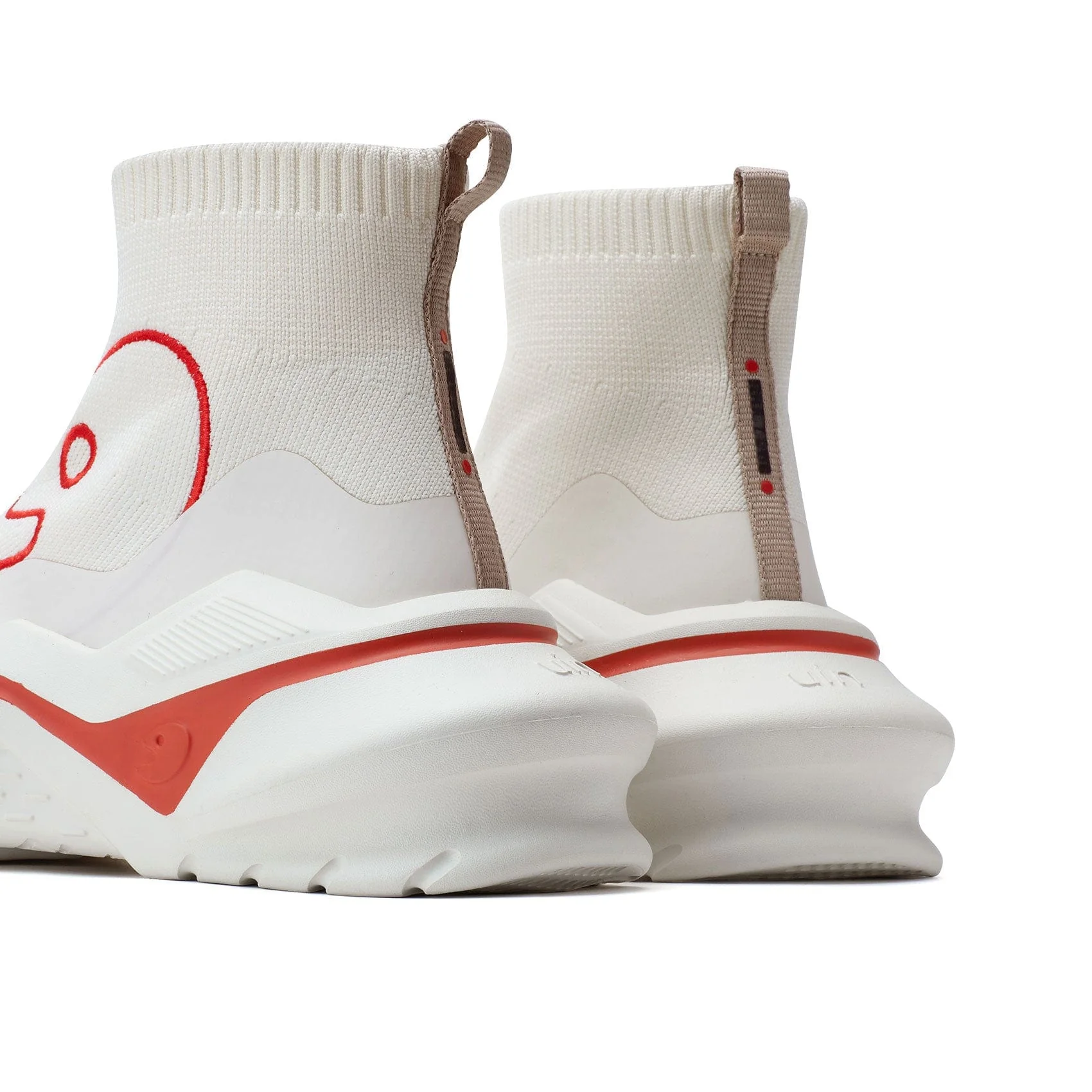 Whisper White Chueca IV Women - Image 5
