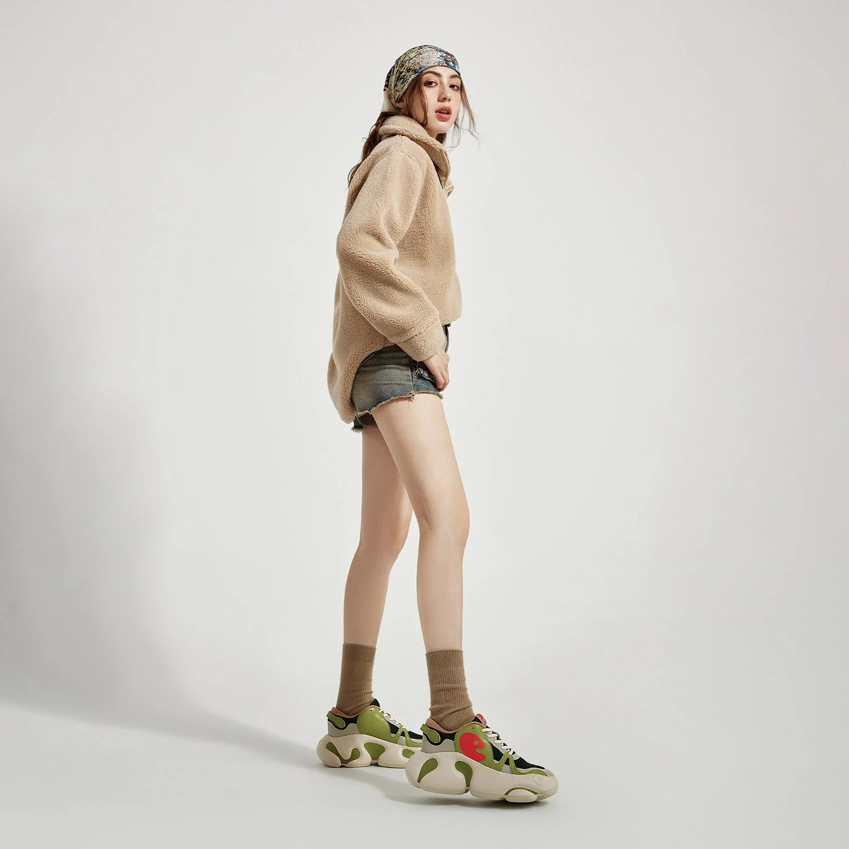 Oak Forest Zarautz II Women - Image 12