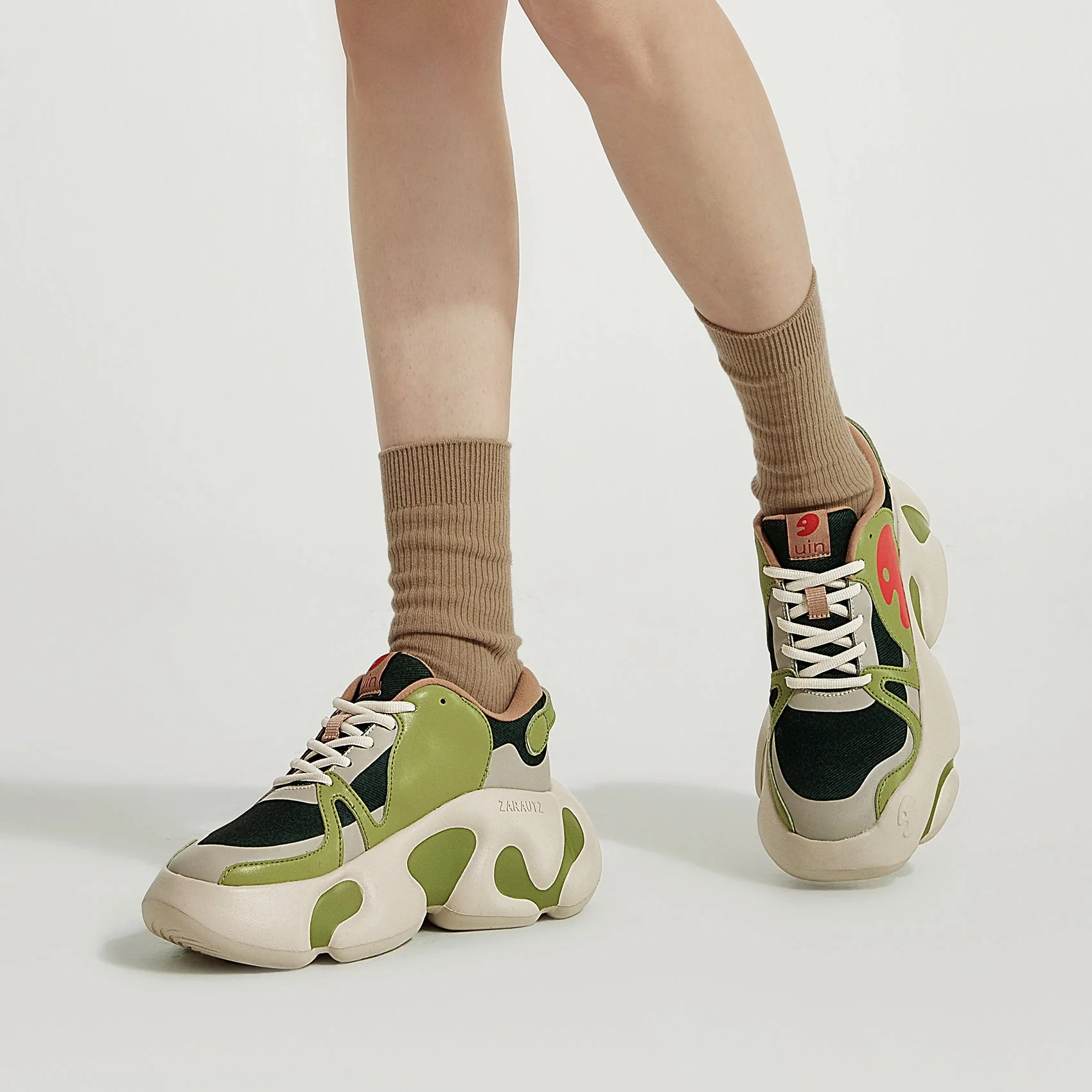 Oak Forest Zarautz II Women - Image 8