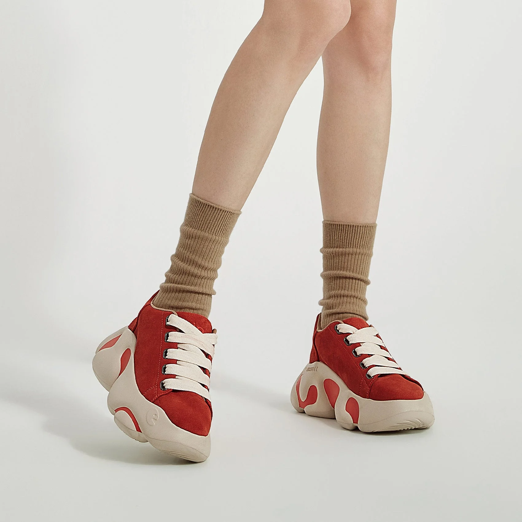 Guardsman Red Zarautz IV Women - Image 9